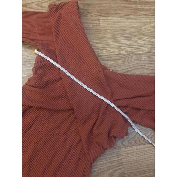 Free People Off The Shoulder Sweater Size Small - Picture 4 of 12